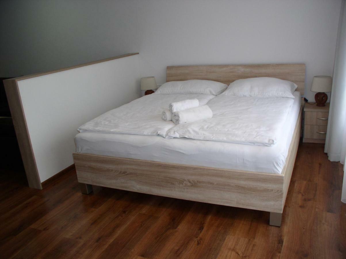 Apartman Cyril A 104 วิสโซเค ดาตรี ภายนอก รูปภาพ