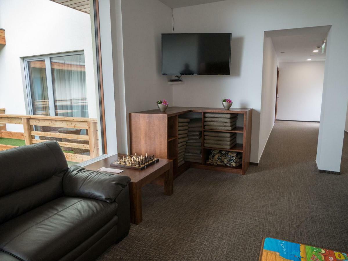 Apartman Cyril A 104 วิสโซเค ดาตรี ภายนอก รูปภาพ