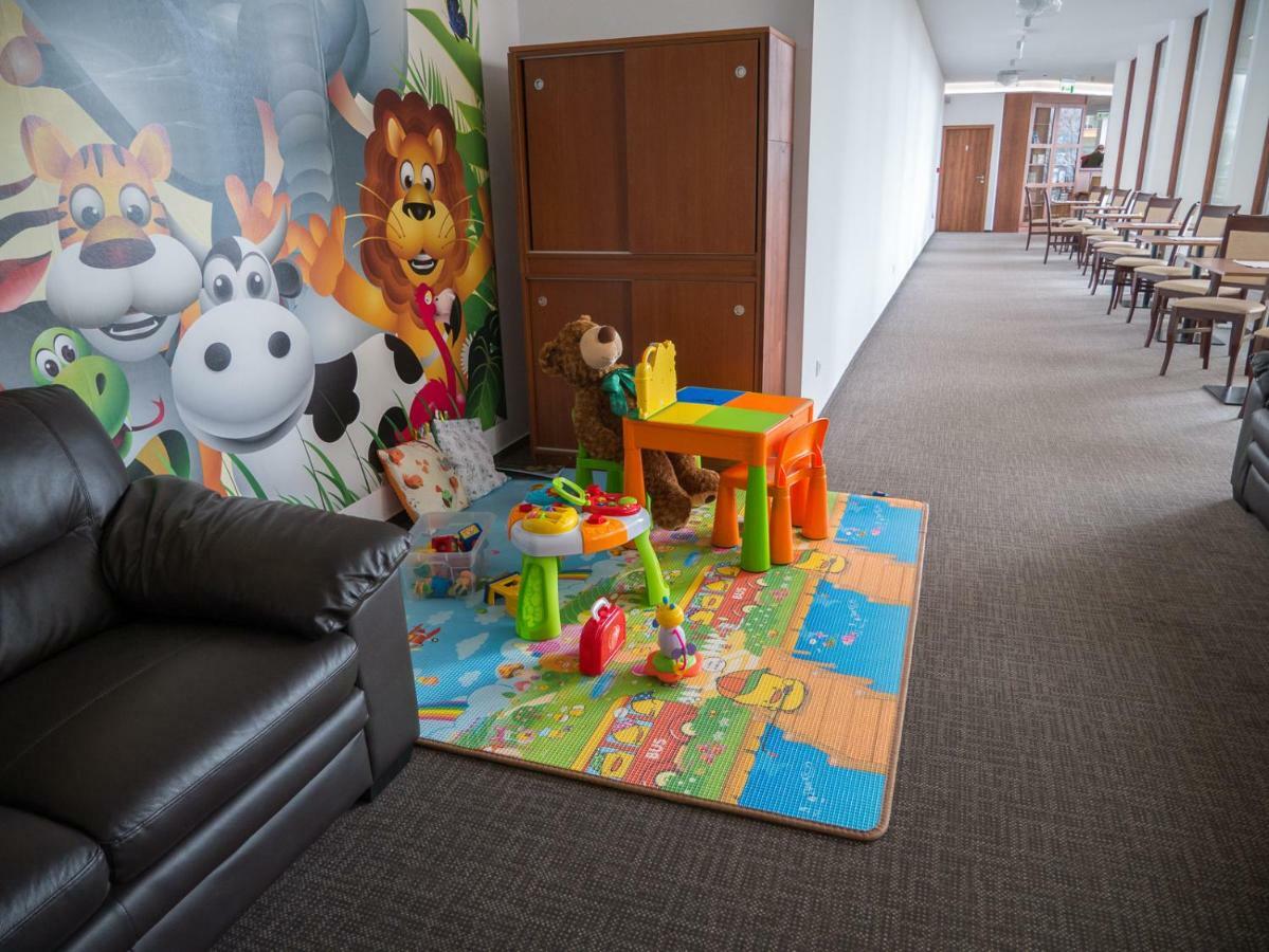 Apartman Cyril A 104 วิสโซเค ดาตรี ภายนอก รูปภาพ